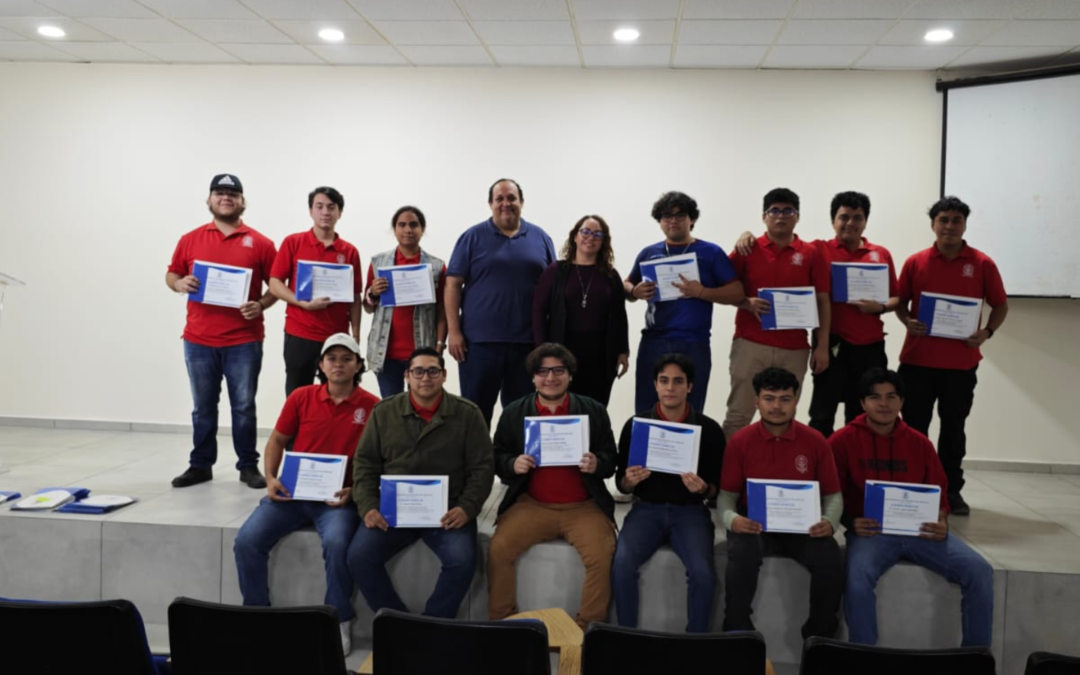 UPSIN entrega constancias a estudiantes de Ingeniería Mecatrónica