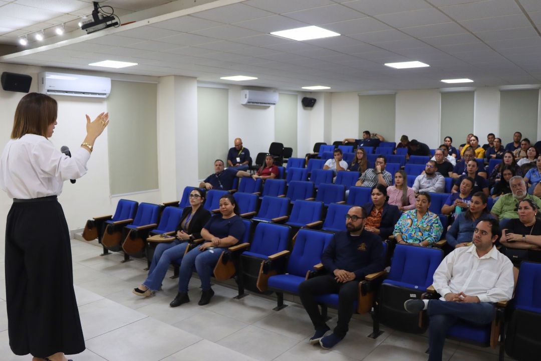 previniendo acoso conferencia