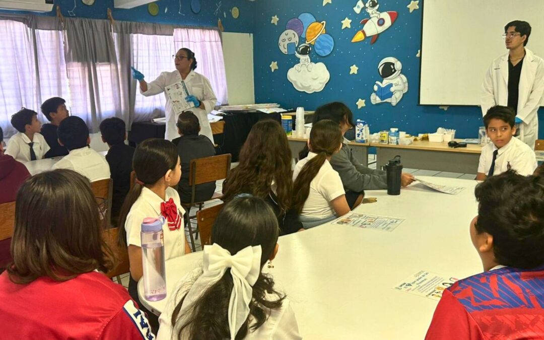 UPSIN impulsa la ciencia en la niñez con taller en primaria Gabriela Mistral