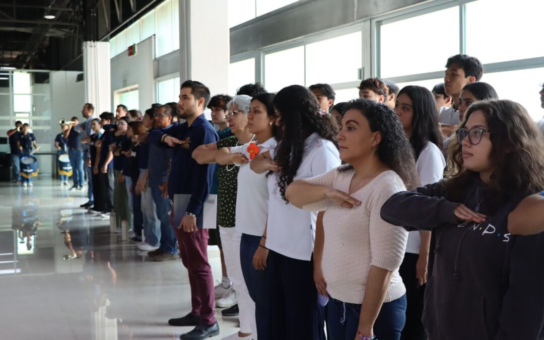 UPSIN realiza Honores a la Bandera del mes de mayo en el CID