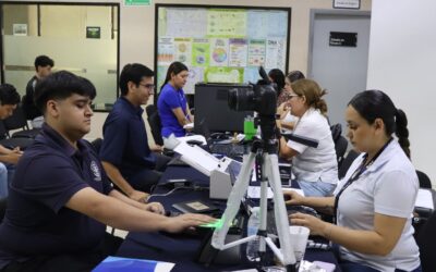 UPSIN fortalece la cultura fiscal con conferencia y servicios del SAT Móvil para la comunidad universitaria