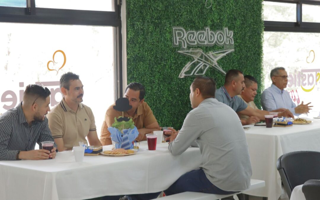 UPSIN celebra a los padres de familia de su comunidad universitaria