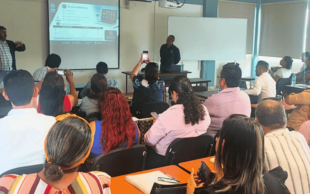 Docentes de UPSIN fortalecen la innovación educativa en diplomado dirigido a profesorado de la UAN