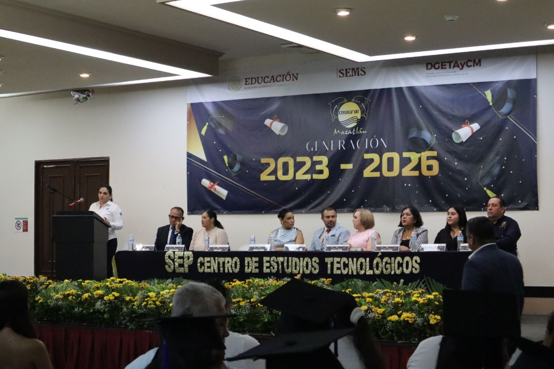 2026-07-15-Graduación CETMAR 08