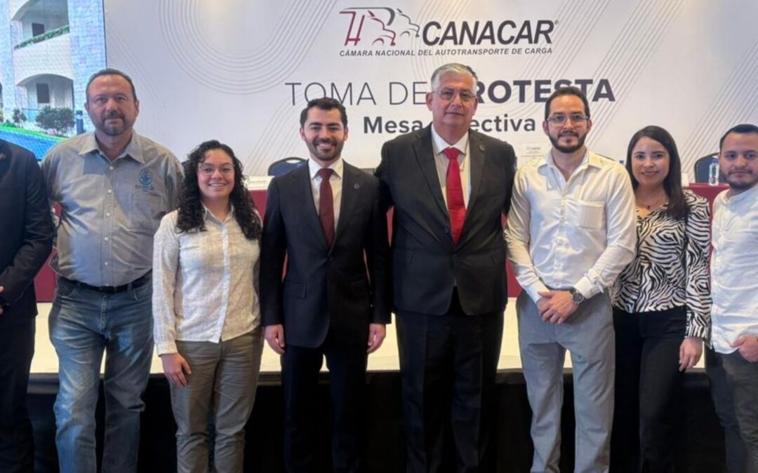 UPSIN fortalece vínculos con el sector transportista en ceremonia de CANACAR Sinaloa