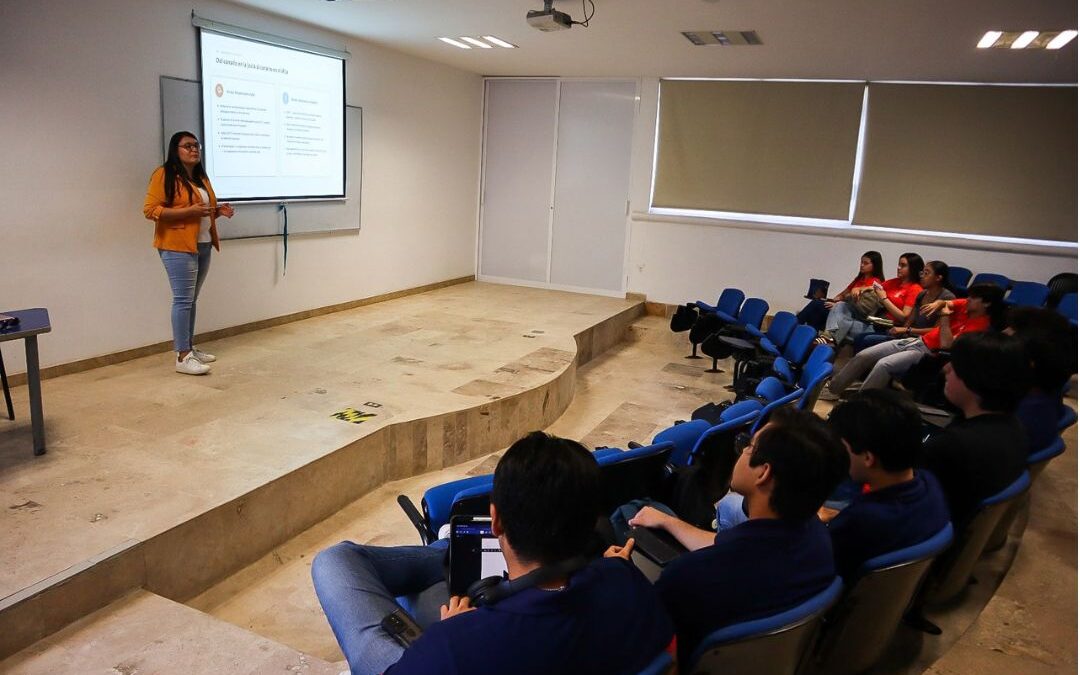 Estudiantes de Nanotecnología exploran el uso de puntos cuánticos en biosensores